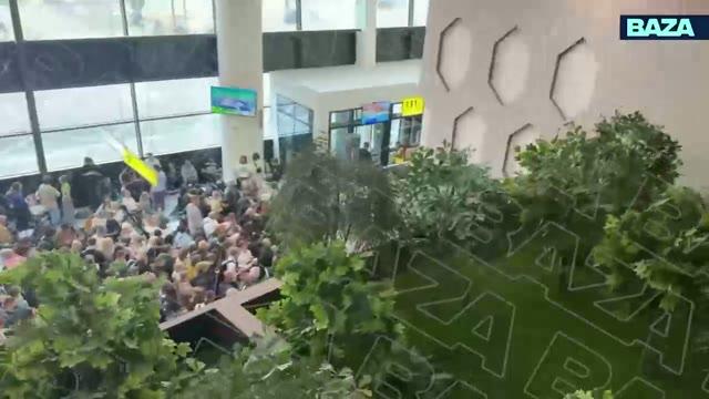 Так, рейс Москва — Хургада должен был отправиться 16 октября